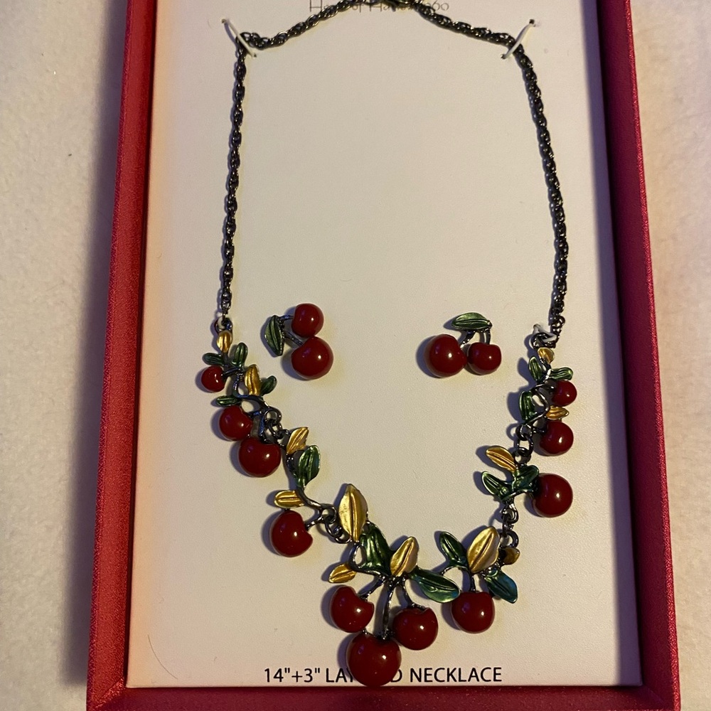 Elegant Cherry and Leaf Necklace Set